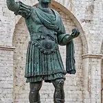 Saint Roger Via San Ruggiero N8 *