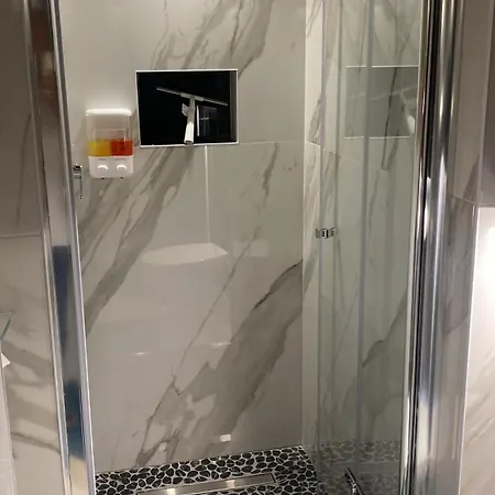 Saint Roger Via San Ruggiero N8 Μπαρλέτα