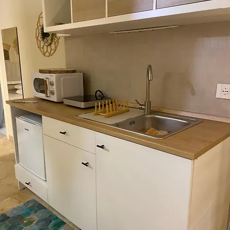 Saint Roger Via San Ruggiero N8