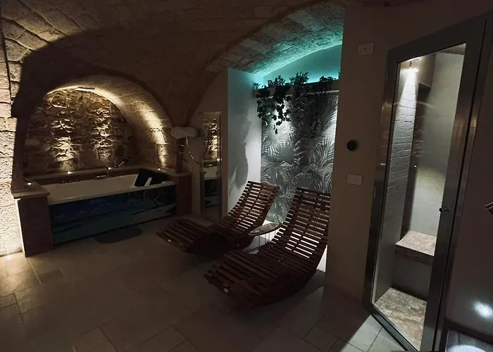 Saint Roger Via San Ruggiero N8